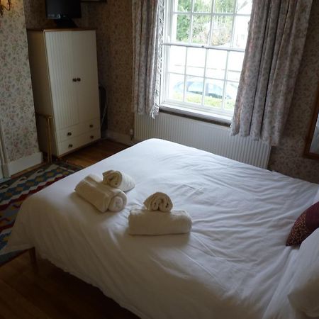 Manor Cottage Bed And Breakfast Windsor Extérieur photo