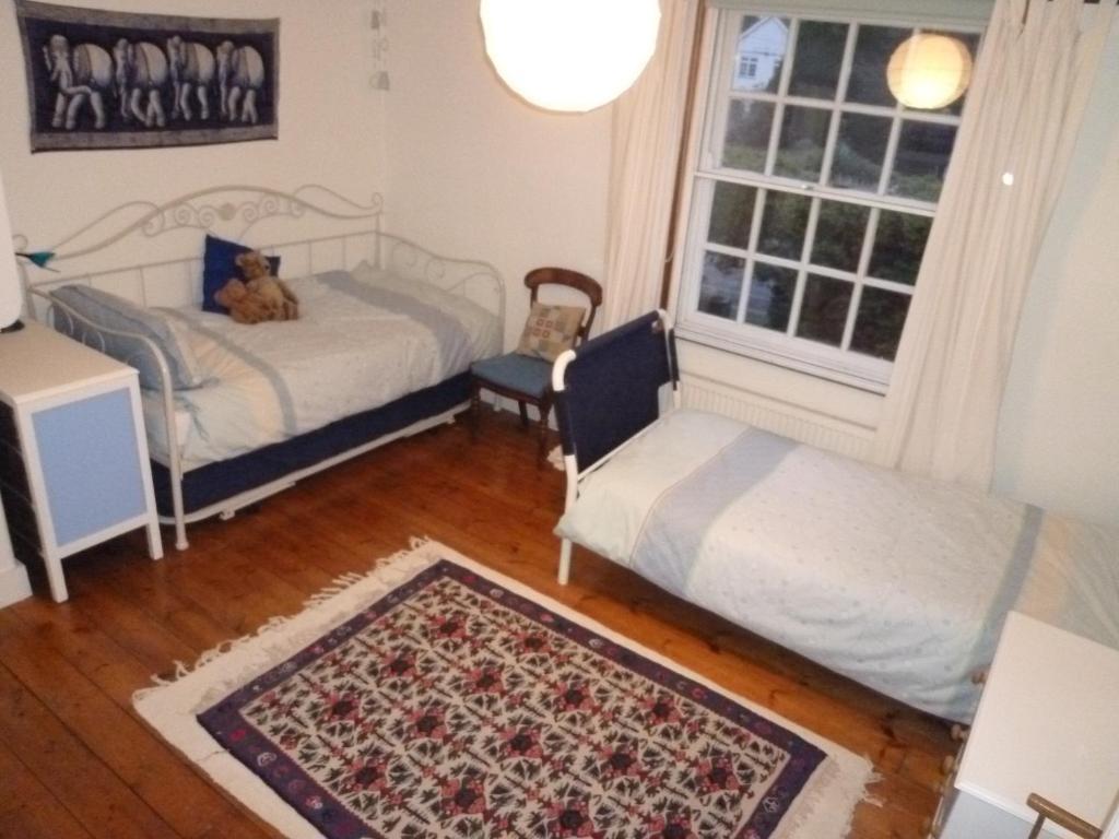 Manor Cottage Bed And Breakfast Windsor Extérieur photo