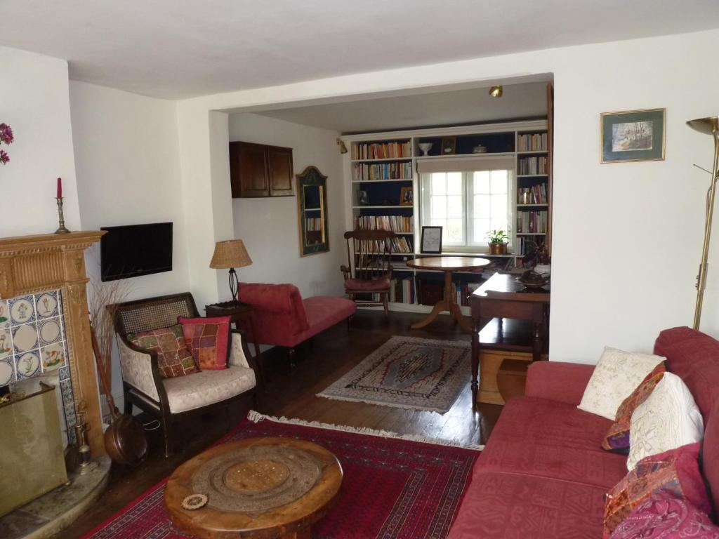 Manor Cottage Bed And Breakfast Windsor Extérieur photo