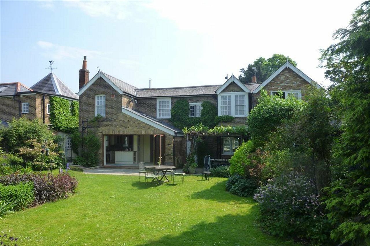 Manor Cottage Bed And Breakfast Windsor Extérieur photo
